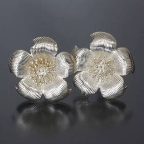 TIFFANY&CO. EARRINGS FLOWER SV925 NEWLY POLISHED BOX VINTAGE RARE (1 of 2)