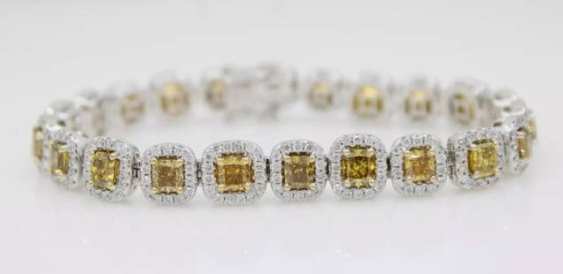 GIA HANA 18K WHITE GOLD 8.74 TCW NATURAL YELLOW RADIANT DIAMOND TENNIS BRACELET: GIA Hana 18k White Gold Natural Fancy Yellow Radiant Diamond Tennis Bracelet Item is in great condition. May show signs of wear and/or tear. Approximate Measurements 22 Radiant Cut Diamonds, Medium to