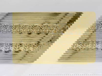LEONARD NEZ NAVAJO NATIVE AMERICAN 18K YELLOW GOLD MONEY CLIP 60.5 GRAMS: Description Leonard Nez Navajo Native American 18K Yellow Gold Money Clip Money clip is in good condition. May show signs of wear. APPROXIMATE MEASUREMENTS Measurement: 2.38" x 1.44" Thickness: 0.25"