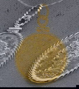 1895 US $5 DOLLAR LIBERTY HEAD GOLD HALF EAGLE COIN IN 14K PENDANT 10.1 GRAMS: 1895 US $5 DOLLAR LIBERTY HEAD GOLD HALF EAGLE COIN IN 14K PENDANT 10.1 GRAMS 1895 US $5 Dollar Liberty Head Gold Half Eagle Coin in 14k Pendant Item is in good condition. May show signs of wear. Coin