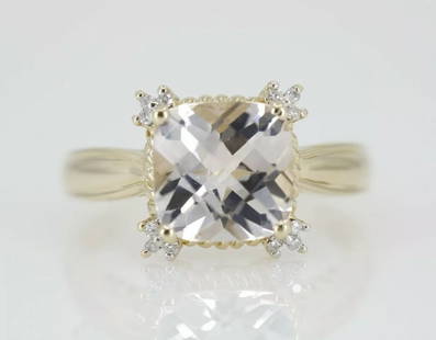 14K YELLOW GOLD CUSHION CUT MORGANITE & DIAMONDS RING SIZE 7 ~ 3.5 GRAMS: 14K YELLOW GOLD CUSHION CUT MORGANITE & DIAMONDS RING SIZE 7 ~ 3.5 GRAMS 14K Yellow Gold Cushion Cut Morganite & Diamonds Ring Item is in great condition. May show signs of wear. Item has been profess