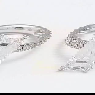3.46 CARAT EMERALD CUT & ROUND BRILLIANT DIAMOND PLATINUM ENGAGEMENT RING: 3.46 CARAT EMERALD CUT & ROUND BRILLIANT DIAMOND PLATINUM ENGAGEMENT RING Department Unisex Adults Main Stone Diamond Metal Platinum Metal purity 950 Style Ring Diamond Color Grade H Diamond Clarity G