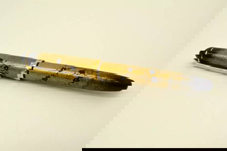 AUTHENTIC JAPANESE MAKI-E FOUNTAIN PEN 3776 PLATINUM LACQUER DESK COLLECTIBLE: Authentic Japanese Maki-e Fountain Pen 3776 Platinum Lacquer Desk Collectible <