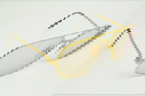AUTHENTIC CARTIER ROMANCE SANTOS 58 18 140 GP VINTAGE AVIATOR SUNGLASSES FRAMES: AUTHENTIC CARTIER ROMANCE SANTOS 58 18 140 GP VINTAGE AVIATOR SUNGLASSES FRAMES *PLEASE NOTE* This model currently has Clear Prescription Lenses. This sale is more so for the frame as you will probabl