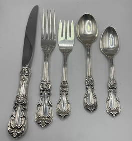 BURGUNDY BY REED & BARTON STERLING SILVER FLATWARE SET - 5 PIECES (1 of 2)