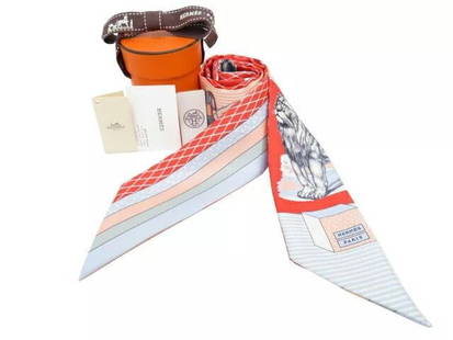 HERMES SCARF SILK TWILLY GRAND THEATRE NOUVEAU MULTI COLOR AUTHENTIC: HERMES Scarf Silk Twilly GRAND THEATRE NOUVEAU Multi Color authentic Description [Condition] A Some damages from normal use, but the condition is relatively good. [Size]W 2.0"(5cm) /H 33.8"(86cm)