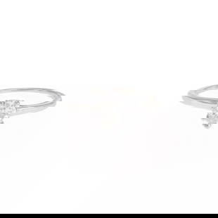 TIFFANY & CO. SOLITAIRE RING 0.47CT PEAR SHAPE DIAMOND PLATINUM SIZE 7 W/GIA: TIFFANY & CO. 0.47CT PEAR SHAPE DIAMOND PLATINUM SOLITAIRE RING SIZE 7 W/GIA Tiffany & Co. 0.47ct Pear Shape Diamond Platinum Solitaire Ring Size 7 W/GIA Description This elegant authentic solitaire r