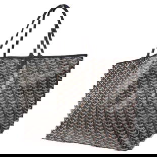 GOYARD BLACK ST. LOUIS GM TOTE HANDBAG: GOYARD BLACK ST. LOUIS GM TOTE HANDBAG Goyard Tote Handbag Description OUTSIDE : SA: GREAT CONDITION!! INSIDE : SA: GREAT CONDITION!! S : New or new without a tag. SA : Excellent condition. A : Good c