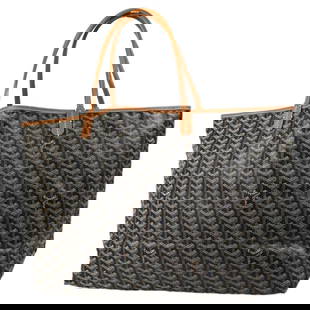 GOYARD BROWN ST. LOUIS GM TOTE HANDBAG: GOYARD BROWN ST. LOUIS GM TOTE HANDBAG Goyard St. Louis GM Tote Description OUTSIDE : A+: VERY GOOD CONDITION!! INSIDE : A+: VERY GOOD CONDITION!! Scratches on the leather parts. S : New or new withou