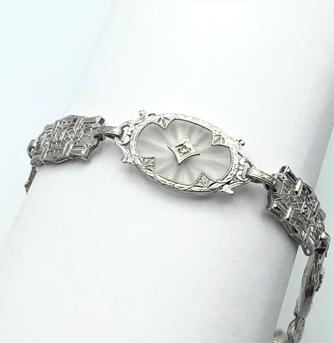 14K WHITE GOLD BRACELET WITH SINGLE CENTER DIAMOND (7.25 INCHES) (1 of 2)