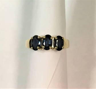 14K YELLOW GOLD RING WITH NATURAL SAPPHIRE   (SIZE: 8.75): 14K YELLOW GOLD RING WITH NATURAL SAPPHIRE (SIZE: 8.75) 14k Yellow Gold Ring with Natural Sapphire You are bidding on a pre-owned 14k Yellow Gold Ring with Natural Sapphire. The piece has marks and sc