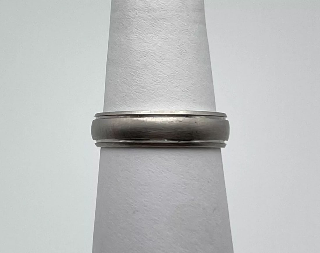 PALLADIUM RING / BAND MEN'S 6MM ( SIZE: 11 ) (1 of 2)