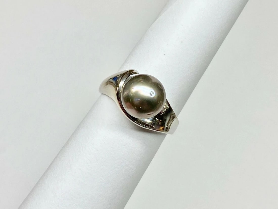 WOMEN'S 14K WHITE GOLD RING WITH 9MM BLACK TAHITIAN PEARL AND DIAMOND (1 of 2)
