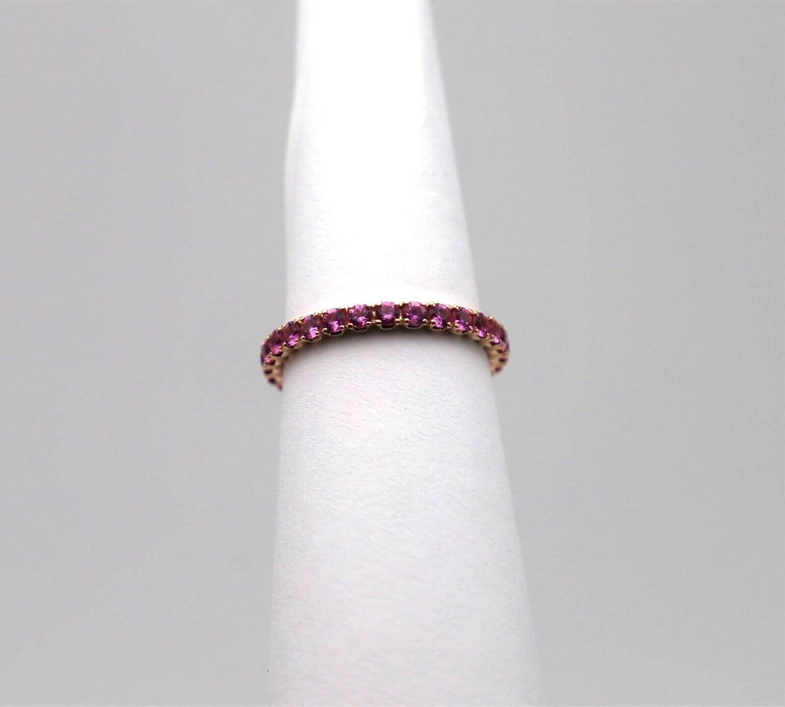 SPARK 18K GOLD RING WITH 1.54CTS PINK SAPPHIRE ETERNITY STYLE SIZE: 7.5 (1 of 2)