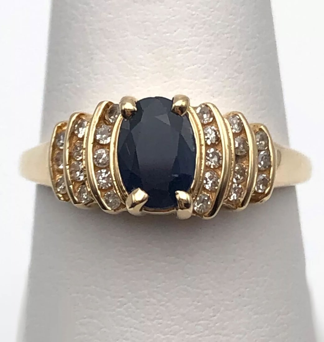 14K YELLOW GOLD RING WITH CENTER 1.0CT SAPPHIRE, 0.25CTS DIAMONDS SIZE: 7.75 (1 of 2)