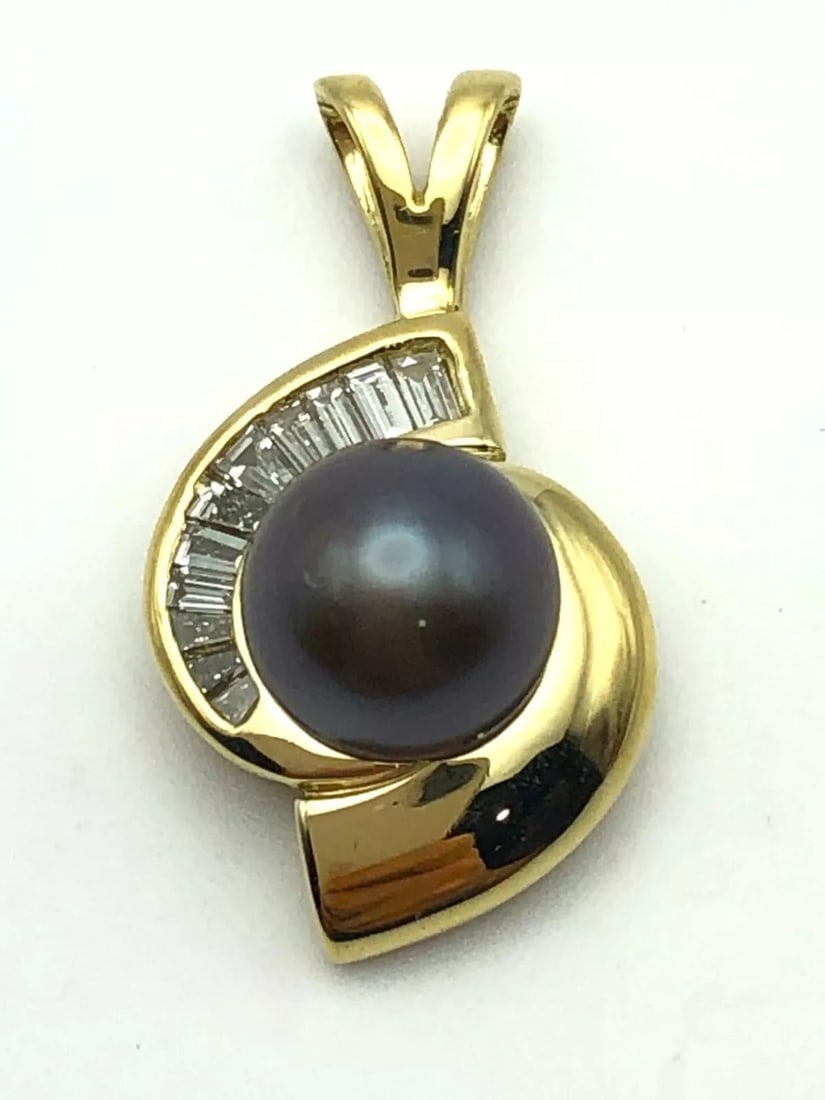 14K YELLOW GOLD PENDANT WITH 8MM TAHITIAN PEARL AND DIAMONDS 3.1 GRAMS (1 of 2)