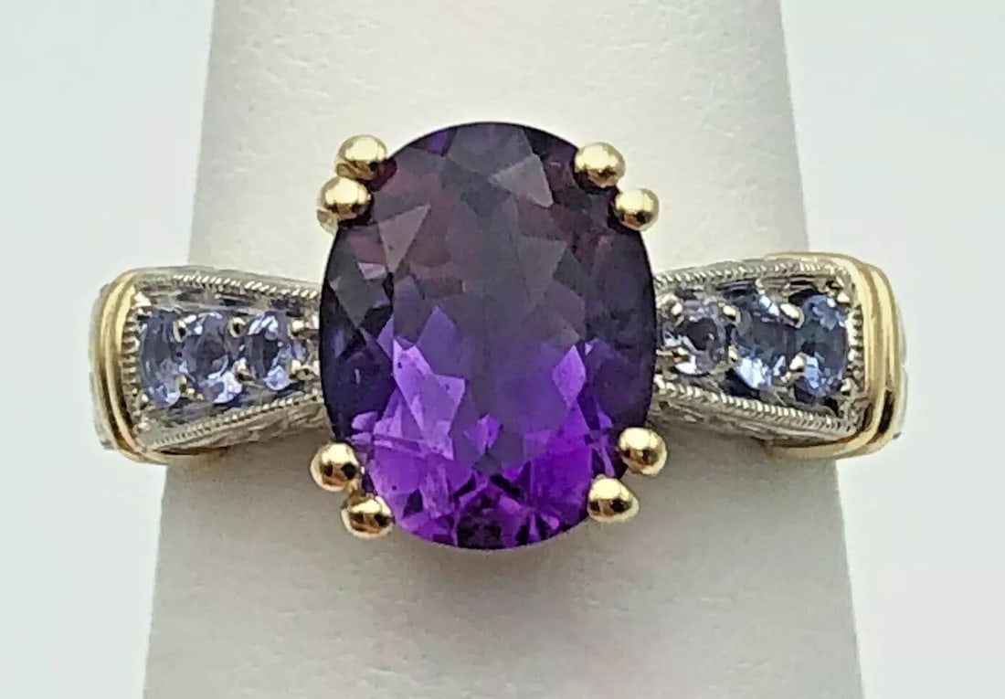 14K WHITE GOLD RING WITH YELLOW ACCENTS (2 TONE) AMETHYST 0.04CTS OF DIAMONDS (1 of 2)