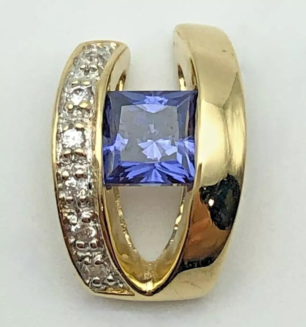 14K GOLD PENDANT WITH 0.50CT TANZANITE AND 0.06CTS OF DIAMONDS 2.8 GRAMS (1 of 2)