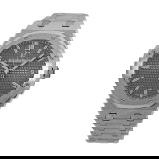 AUDEMARS PIGUET STAINLESS STEEL 41MM ROYAL OAK SLATE DIAL 15500ST BOX WARRANTY: AUDEMARS PIGUET STAINLESS STEEL 41MM ROYAL OAK SLATE DIAL 15500ST BOX WARRANTY AUDEMARS PIGUET Stainless Steel 41mm "Royal Oak" 15500ST.OO.1220ST.02 Box Warranty Gent's Stainless Steel 41mm