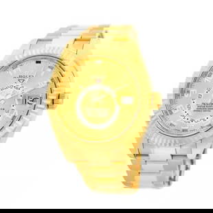 ROLEX 18K YELLOW GOLD 42MM SKY-DWELLER CHAMPAGNE 326938 WARRANTY BOX 2016: ROLEX 18K YELLOW GOLD 42MM SKY-DWELLER CHAMPAGNE 326938 WARRANTY BOX 2016 ROLEX 18K Yellow Gold 42mm Sky-Dweller 326938 Warranty Box 2016 Pre-Owned Gent's 18K Yellow Gold 42mm Rolex "Sky-Dweller"