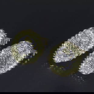 CHAUMET CONSTELLATION CUFFLINKS K18 CANCER 18.1G CUFFLINKS, COMBINATION: CHAUMET CONSTELLATION CUFFLINKS K18 CANCER 18.1G CUFFLINKS, COMBINATION E0345 Style : Cufflinks Size & Length (Approx.) : (Please check the uploaded picture) Material : White Gold 18K / Yellow Gold 18