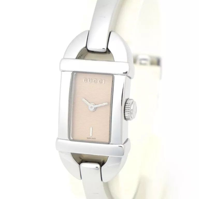 GUCCI BANGLE WATCH 6800L LADIES WATCH (1 of 2)