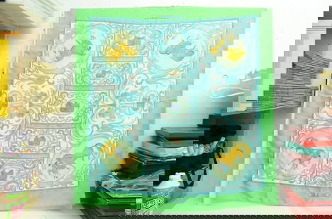 AUTHENTIC HERMES 100% SILK SCARF LA PRESENTATION GREEN VAUZELLES VINTAGE 90CM: AUTHENTIC HERMES 100% SILK SCARF LA PRESENTATION GREEN VAUZELLES VINTAGE 90CM The Presentation Christiane Vauzelles Manufactured: France 1978 Female, Ladies Height & Width: 90cm (35.4 inches) Horse, E