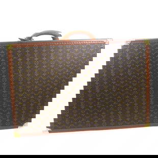 LOUIS VUITTON ALZER 70 TRUNK HARD CASE BAG: LOUIS VUITTON ALZER 70 TRUNK HARD CASE BAG Exterior : A : GOOD CONDITION!! Scratched, Peeling of plating. Number :-Size (Inch) :Chain(Overall) : 35.0 " Charm : W 1.4 × H 1.0 " Size (CM) :Chain(Overal