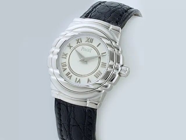 PIAGET NATAGRA 16031 K18WG LADIES QUARTZ WATCH (1 of 2)