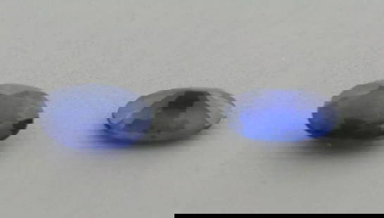 LOOSE NATURAL MATCHING PAIR BLUE SAPPHIRE Sale is for 2 oval cut natural blue sapphires Matching: LOOSE NATURAL MATCHING PAIR BLUE SAPPHIRE Sale is for 2 oval cut natural blue sapphires Matching pair Sapphires measures 6mm x 4mm New, never used before, perfect for jewelry repair