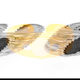 DIAMOND 18K COIN BRACELET GOLD ROMAN BRONZE COIN GROOVED STYLE CUFF: DIAMOND 18K COIN BRACELET GOLD ROMAN BRONZE COIN GROOVED STYLE CUFF Estate Diamond 18k Gold Roman Bronze Coin Grooved Style Cuff Bracelet Description This is a gorgeous Estate bracelet is crafted from
