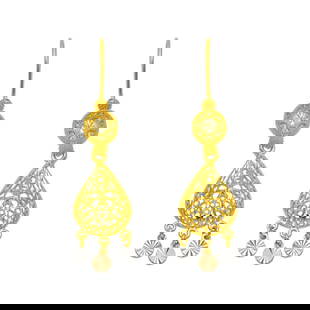 14K TRI COLOR GOLD DROP DANGLE CHANDELIER CZ EARRINGS: NEW 14K TRI COLOR GOLD EARRINGSNew 14K Tri color Gold EarringsMeasures: 40mm Long X 12" WideSet with CZDiamond cut earrings have a polished finish Hook backingsStamp: 14kAvg Weight: 5.3g