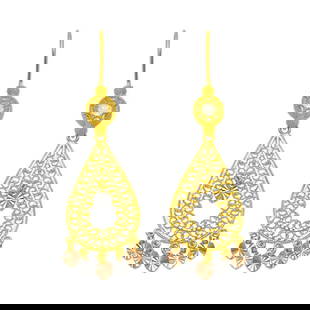 14K TRI COLOR GOLD DROP DANGLE CHANDELIER CZ EARRINGS: NEW 14K TRI COLOR GOLD EARRINGSNew 14K Tri color Gold EarringsMeasures: 49mm Long X 17" WideSet with CZDiamond cut earrings have a polished finish Hook backingsStamp: 14kAvg Weight: 6.1g