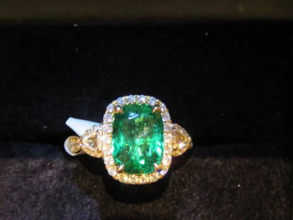 18KT 4CT EMERALD DIAMOND RING: 18KT 4CT EMERALD DIAMOND RING The Following Item we are offering is this Beautiful 18KT Rare Important Large GIA Certified Emerald and Diamond Ring!!! A Beautiful Magnificent Large Emerald Stone surro