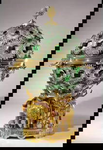 BEAUTIFUL GOLD CAVIAR SERVICE FRENCH GREEN DIAMOND CUT CRYSTAL EGG SERVER: BEAUTIFUL GOLD CAVIAR SERVICE FRENCH GREEN DIAMOND CUT CRYSTAL EGG SERVER The following Item we are offering is A Magnificent Beautiful Large French Empire Style Handcut Green Baccarrat Style Diamond