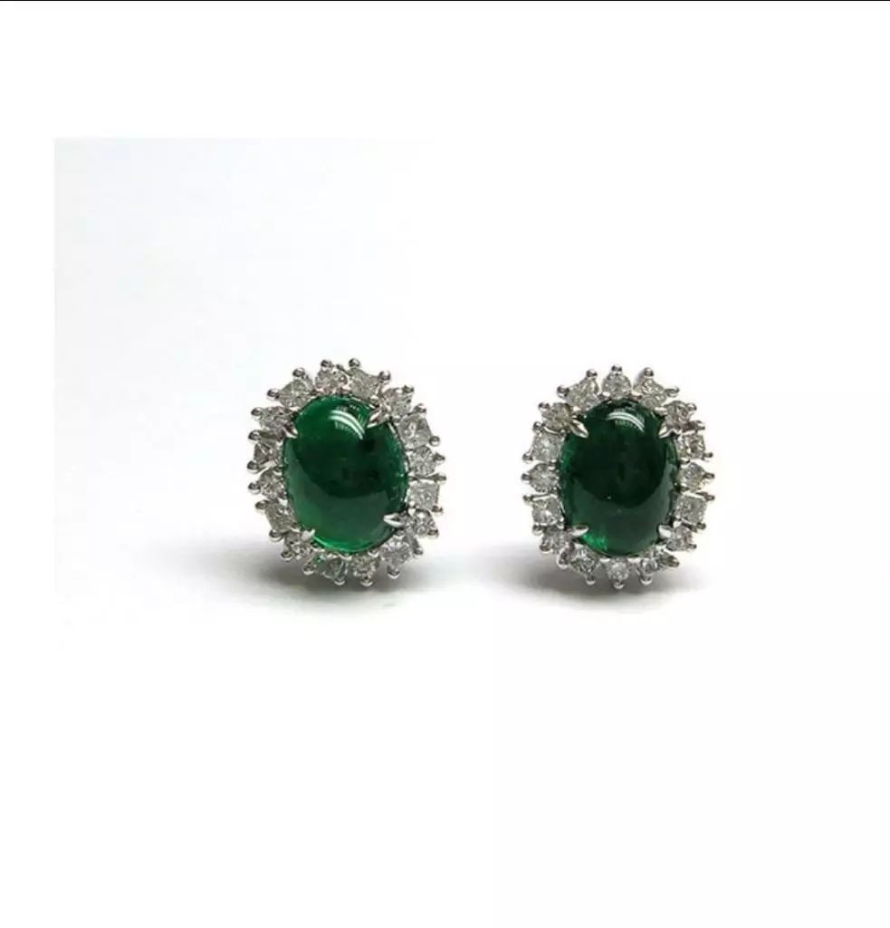 18KT GOLD LG 4CT EMERALD CABOCHON DIAMOND EARRINGS (1 of 1)