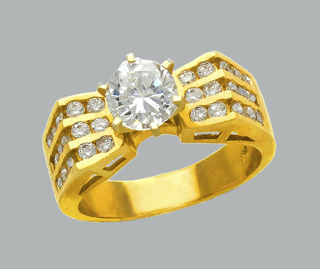 NEW 14K YELLOW GOLD LADIES FANCY ENGAGEMENT RING ROUND: NEW 14K YELLOW GOLD CZ RINGNew 14K Yellow solid gold ringRing size 7Measures 7mm wide on topCubic Zirconia Polished FinishApx Weight: 8g