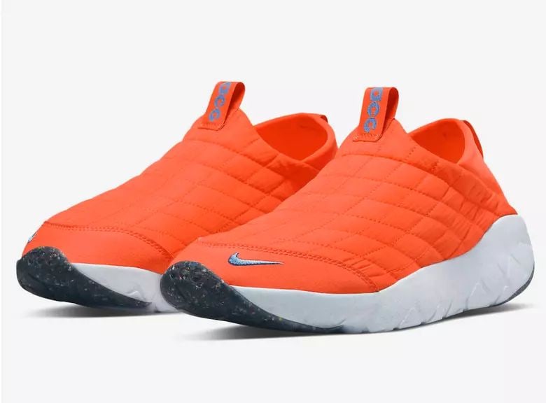 NIKE ACG MOC 3.5 RUSH ORANGE TRAIL SNEAKERS LIGHTWEIGHT US SIZE 10.5: NIKE ACG MOC 3.5 RUSH ORANGE TRAIL SNEAKERS LIGHTWEIGHT US SIZE 10.5 Take the Nike ACG Moc 3.5 on your next outdoor adventure with reliable, trail-ready traction. Designed and tested in Oregon, it has