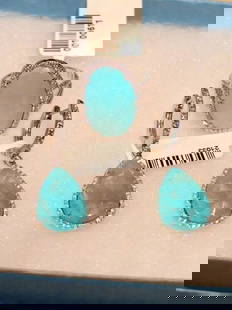 18KT SLEEPING BEAUTY TURQUOISE DIAMOND EARRING RING SET: 18KT SLEEPING BEAUTY TURQUOISE DIAMOND EARRING RING SET The Following Item we are offering is this Beautiful Rare Important 18KT White Gold Brilliant Genuine Sleeping Beauty Turquoise Ring and
