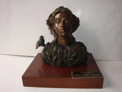 SIGNED ISRAELI BRONZE SCULPTURE YOLANDA ANTAL!: SIGNED ISRAELI BRONZE SCULPTURE YOLANDA ANTAL! SIGNED ISRAELI BRONZE SCULPTURE YOLANDA ANTAL! The Following Item we are Offering is a Beautiful Original Signed and Numbered Bronze Sculpture on a Woode