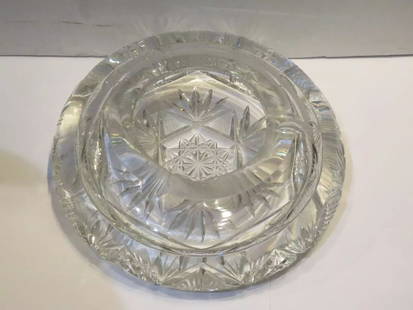 MAGNIFICENT DORFLINGER CRYSTAL ETCHED GLASS CENTERPIECE ASHTRAY BOWL: MAGNIFICENT DORFLINGER CRYSTAL ETCHED GLASS CENTERPIECE ASHTRAY BOWL ! LIQUIDATION CLEARANCE!!! The Following Item we are offering is this Rare Important Beautiful Estate Rare Heavy Estate Dorflinger