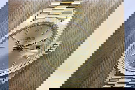 ROLEX PRESIDENT 18K YELLOW GOLD 26MM CHAMPAGNE OYSTER DATE WOMAN'S WATCH: ROLEX PRESIDENT 18K YELLOW GOLD 26MM CHAMPAGNE OYSTER DATE WOMAN'S WATCH ROLEX PRESIDENT 18K YELLOW GOLD 26MM CHAMPAGNE OYSTER DATE WOMAN'S WATCH Description Rolex President 18K Yellow Gold 26mm Champ