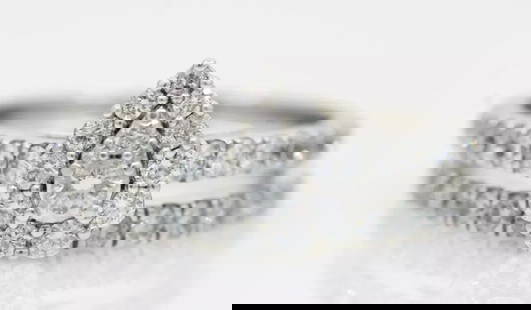10K WHITE GOLD 1 TCW LAB GROWN DIAMOND ENGAGEMENT RING SET W/ COA SIZE 7 - 4GR: 10K WHITE GOLD 1 TCW LAB GROWN DIAMOND ENGAGEMENT RING SET W/ COA SIZE 7 - 4GR 10K WHITE GOLD 1 TCW LAB GROWN DIAMOND ENGAGEMENT RING SET W/ COA SIZE 7 - 4GR Description 10K White Gold 1 TCW Lab