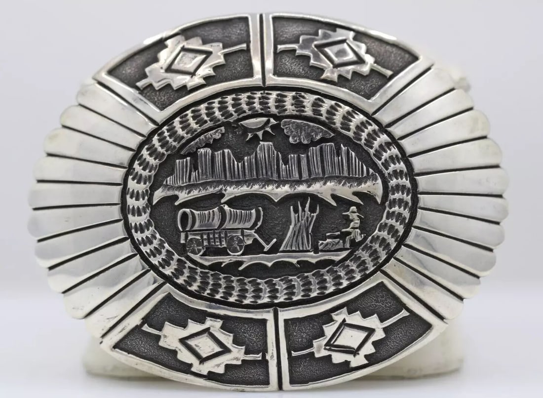 NAVAJO CECIL HENRY STERLING SILVER WESTERN WAGON 2.75" BELT BUCKLE 41.1G (1 of 2)