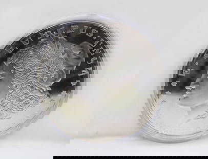 MORGAN STYLE 4 TROY OZ .999 FINE SILVER BULLION ROUND: MORGAN STYLE 4 TROY OZ .999 FINE SILVER BULLION ROUND MORGAN STYLE 4 TROY OZ .999 FINE SILVER BULLION ROUND Description Morgan Style 4 Troy oz .999 Fine Silver Bullion Round Round in protective capsul