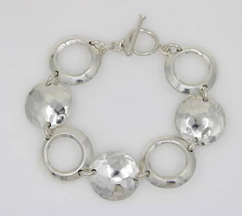 CII MEXICO 925 STERLING SILVER CIRCLE LINK TOGGLE CLASP BANGLE 7" BRACELET: CII MEXICO 925 STERLING SILVER CIRCLE LINK TOGGLE CLASP BANGLE 7" BRACELET CII MEXICO 925 STERLING SILVER CIRCLE LINK TOGGLE CLASP BANGLE 7" BRACELET Description CII Mexico 925 Sterling Silver Circle
