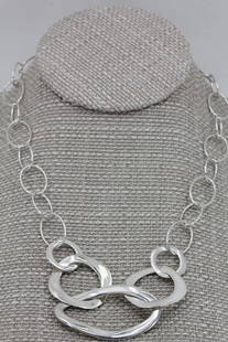 MILOR ITALY 950 FINE SILVER GRADUATING CHAIN NECKLACE 20" ~ 25.1 GRAMS: MILOR ITALY 950 FINE SILVER GRADUATING CHAIN NECKLACE 20" ~ 25.1 GRAMS MILOR ITALY 950 FINE SILVER GRADUATING CHAIN NECKLACE 20" ~ 25.1 GRAMS Description Milor Italy 950 Fine Silver Graduating Chain