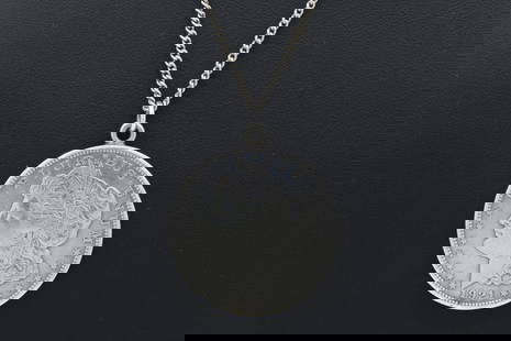 1921 MORGAN SILVER DOLLAR PENDANT WITH 16" CHAIN NECKLACE ~ 33.9 GRAMS: 1921 MORGAN SILVER DOLLAR PENDANT WITH 16" CHAIN NECKLACE ~ 33.9 GRAMS 1921 MORGAN SILVER DOLLAR PENDANT WITH 16" CHAIN NECKLACE ~ 33.9 GRAMS Description 1921 Morgan Silver Dollar Pendant with 16" Cha