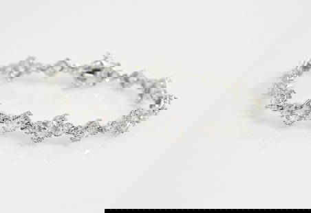 STERLING SILVER VINTAGE STYLE TENNIS BRACELET 7 INCH ~14.6 GRAMS: STERLING SILVER VINTAGE STYLE TENNIS BRACELET 7 INCH ~14.6 GRAMS STERLING SILVER VINTAGE STYLE TENNIS BRACELET 7 INCH ~14.6 GRAMS Description Unique Sterling Silver Vintage Style Tennis Bracelet Item