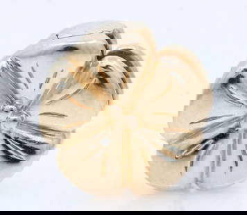 PANDORA ROSE GOLD PLATED REFLEXIONS CLASSIC FLOWER CLIP CHARM 3.1 GRAMS: PANDORA ROSE GOLD PLATED REFLEXIONS CLASSIC FLOWER CLIP CHARM 3.1 GRAMS Description Pandora Rose Gold Plated Reflexions Classic Flower Clip Charm Pandora charm in good condition. May show signs of